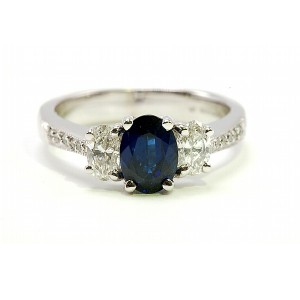 Oval Sapphire & Diamond Ring