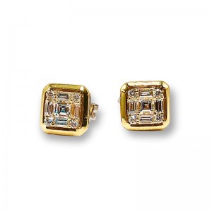 Simon G. Diamond Stud Earrings