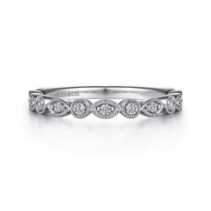 Women's Diamond Wedding Band