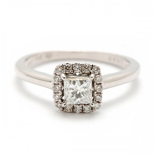 Princess Cut Diamond Engagement Ring