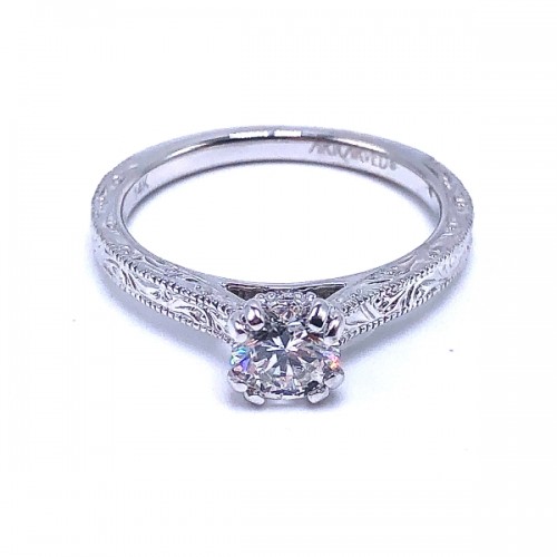 Round Diamond Engagement Ring