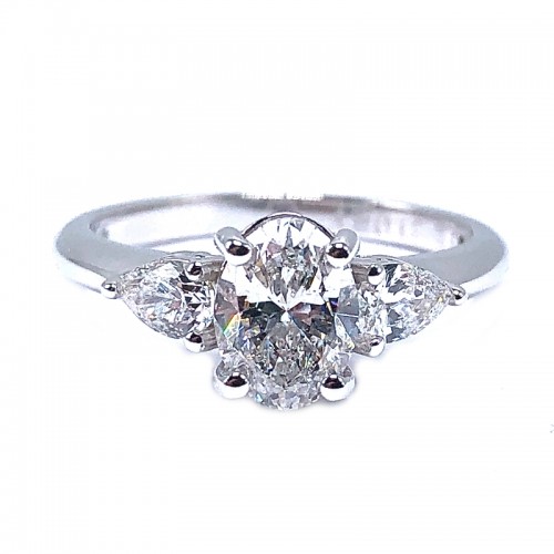 Oval Diamond Engagement Ring