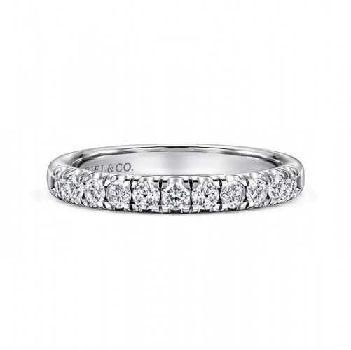 French Pave Diamond Wedding Band