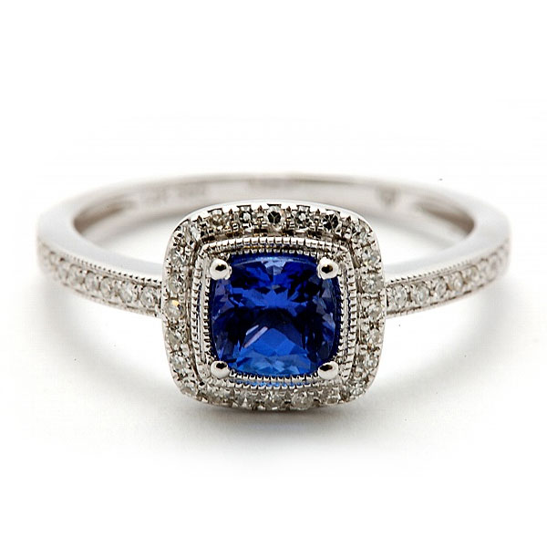 Ladies Tanzanite & Diamond Ring