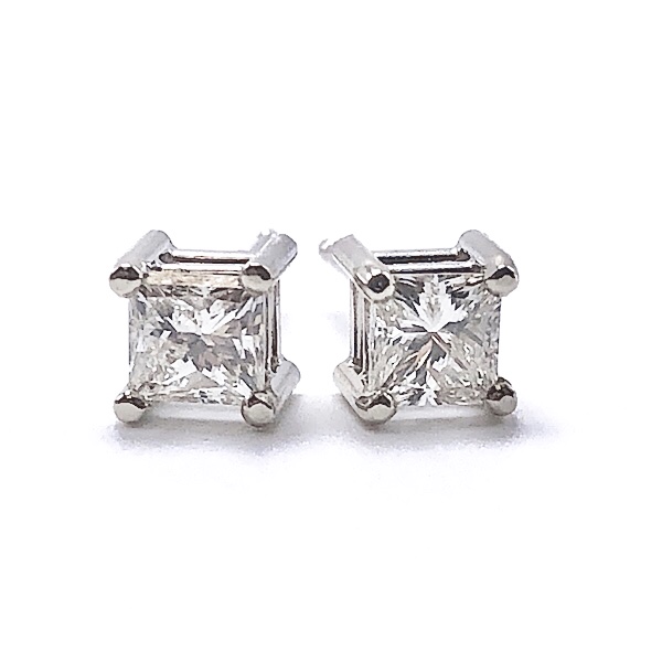 Solitaire Diamond Earrings