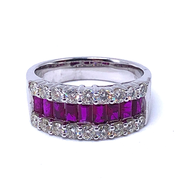 Ladies Ruby & Diamond Ring