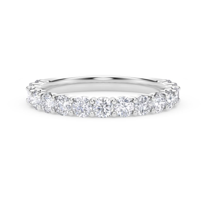 De Beers Forevermark Shared Prong Band