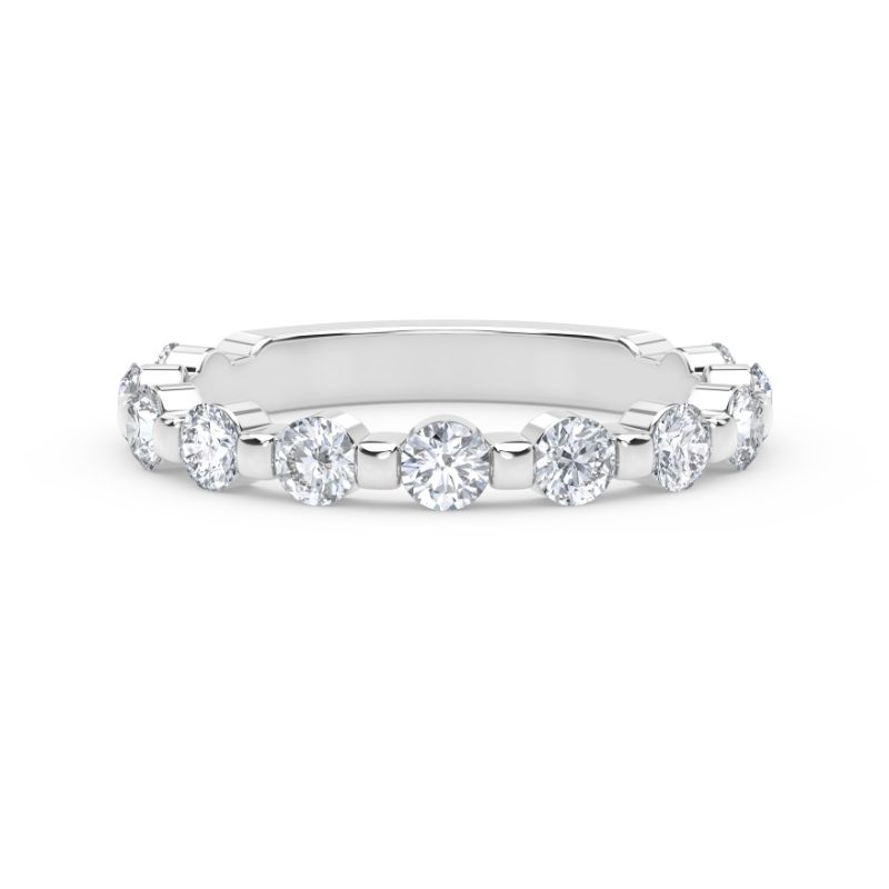 De Beers Forevermark Single Shared Prong Band