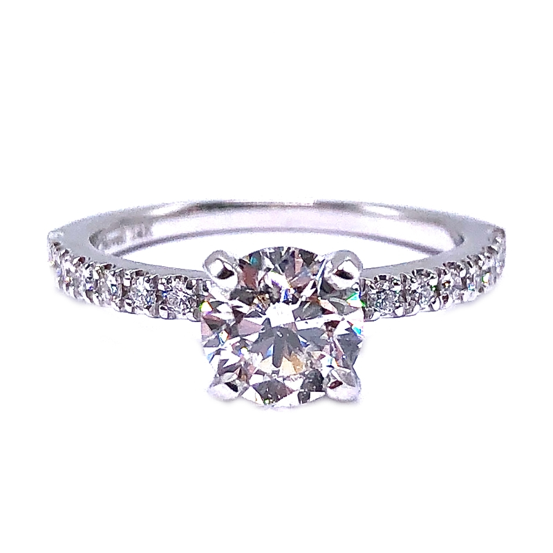 Round Diamond Engagement Ring