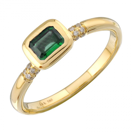 Emerald & Diamond Ring