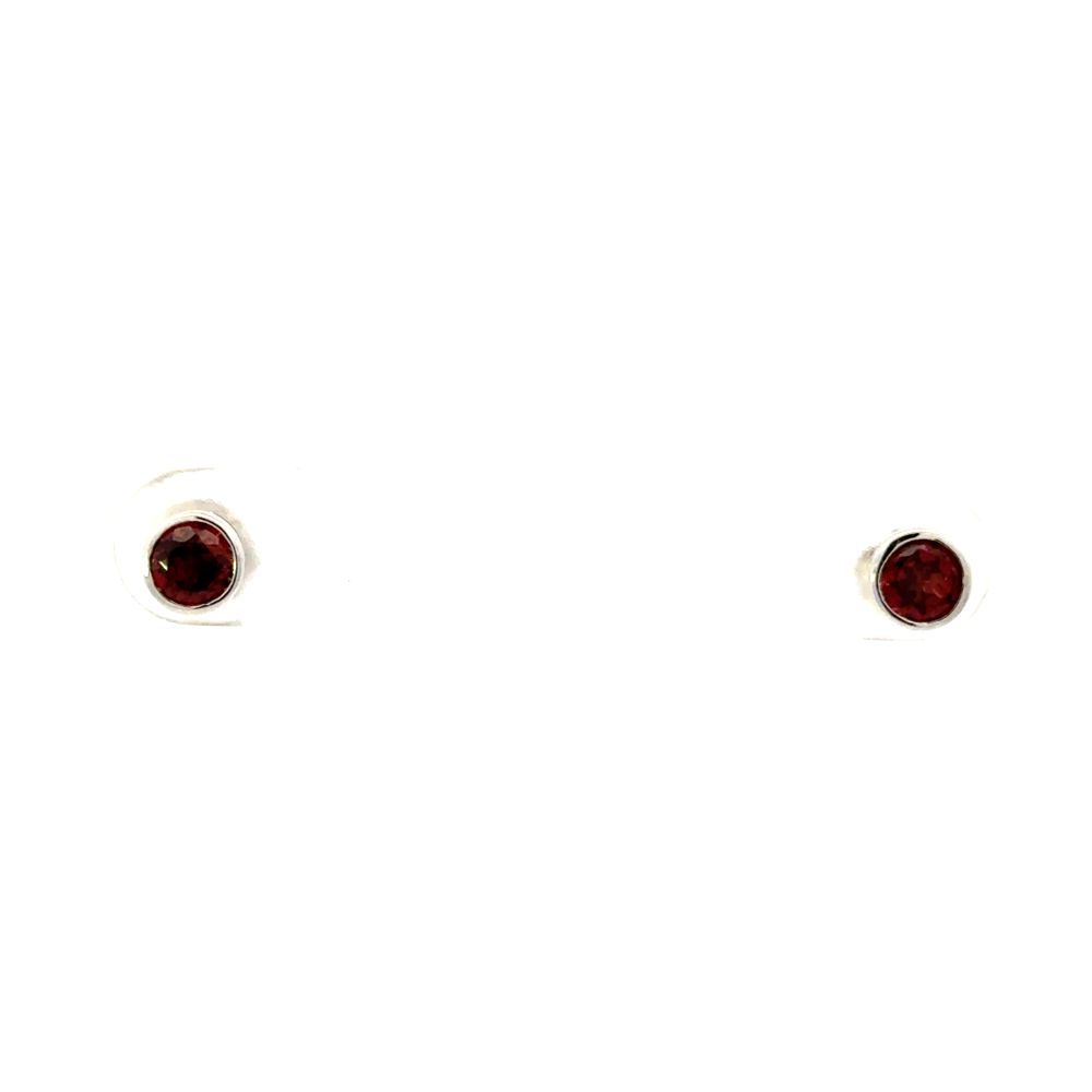 Garnet Earrings 4MM