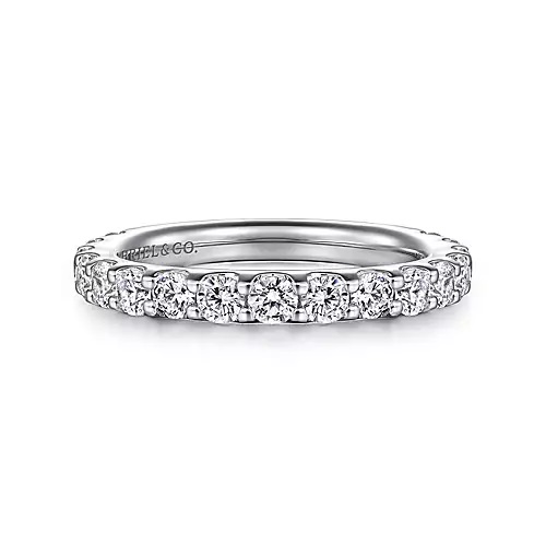 Shared Prong Diamond Wedding Band