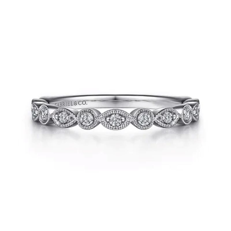 Women's Diamond Wedding Band